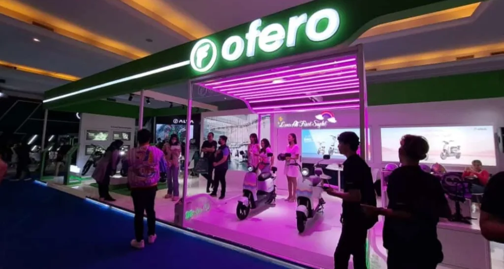 Stand contractor tangsel