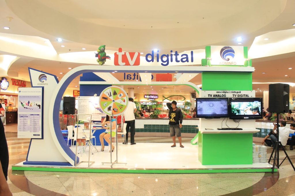 cara menentukan ukuran booth yang ideal